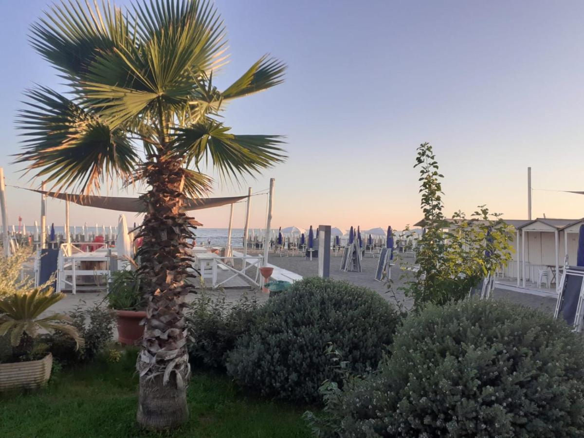 Rome Sea Lejlighed Lido di Ostia Eksteriør billede