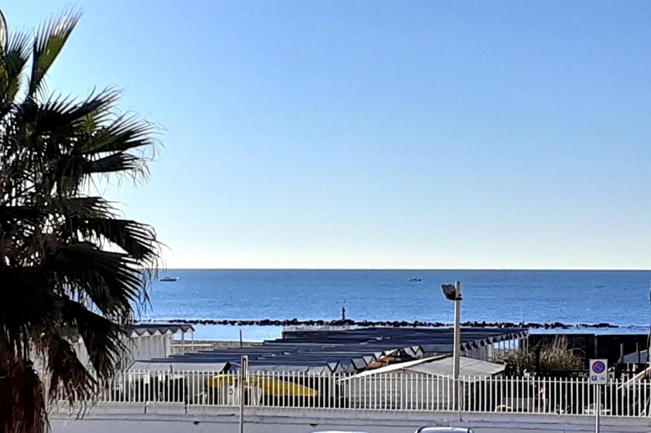 Rome Sea Lejlighed Lido di Ostia Eksteriør billede