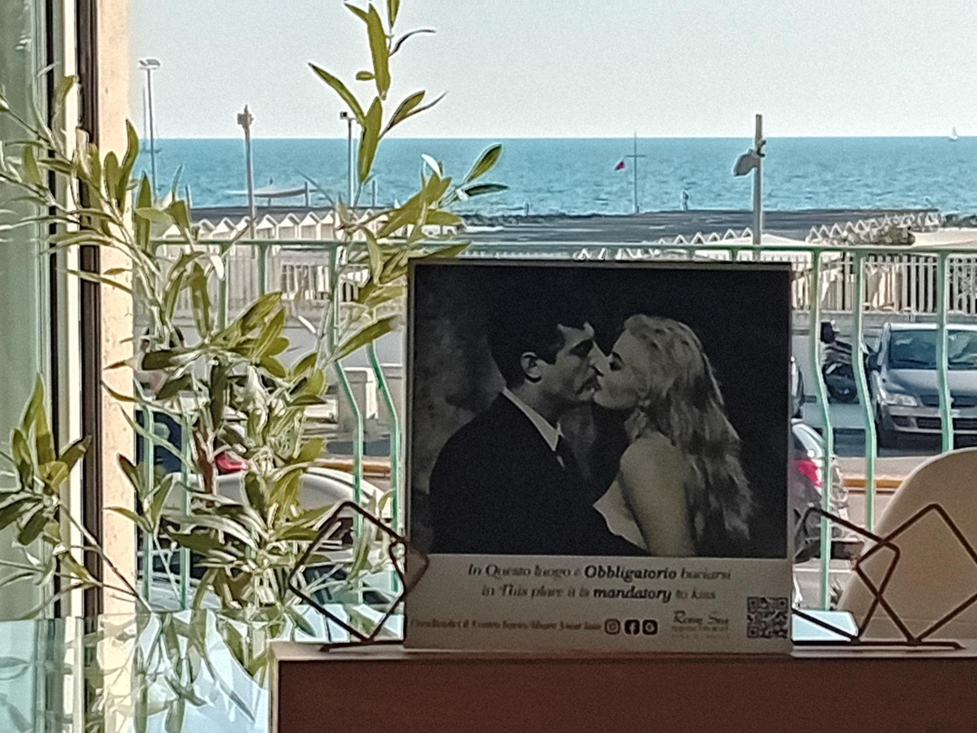 Rome Sea Lejlighed Lido di Ostia Eksteriør billede